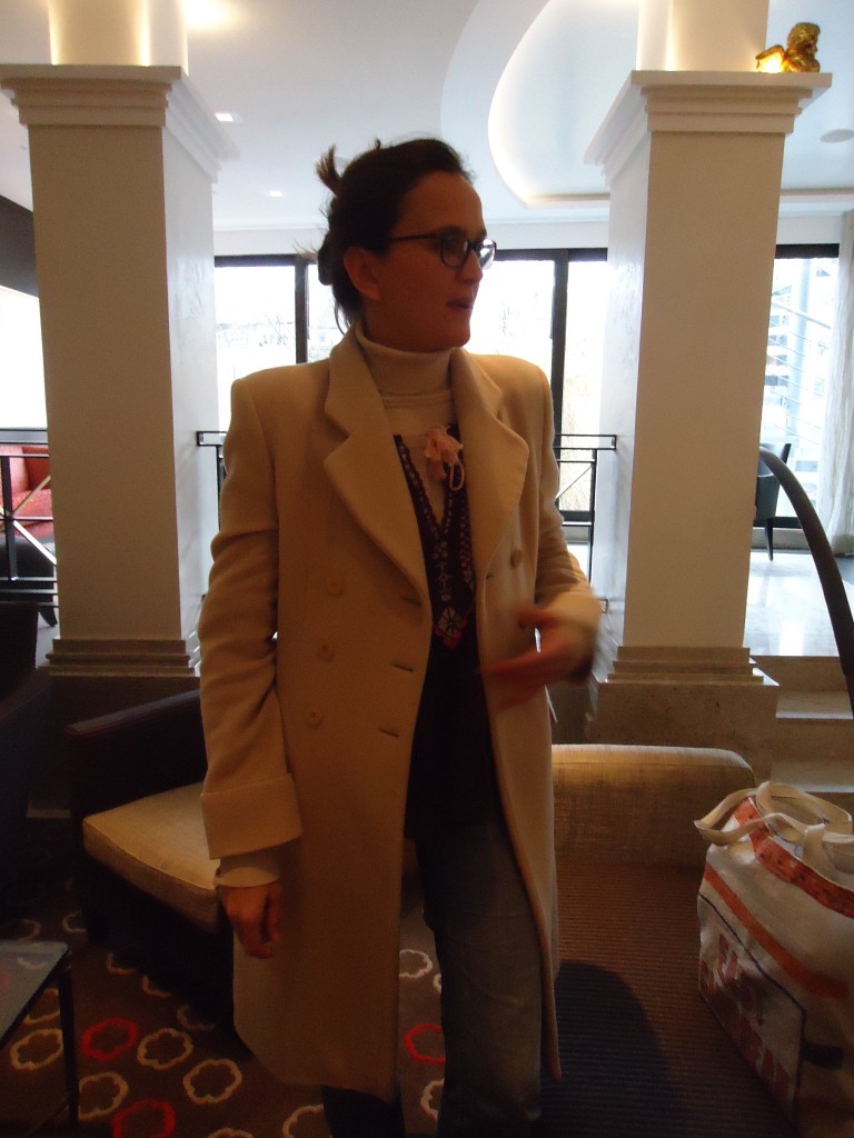 I love the coat Simi.